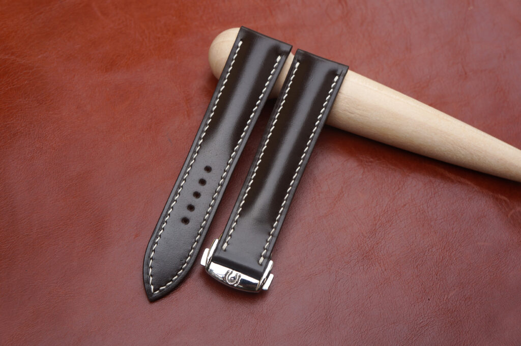 Black Pullup Leather Watch Strap for Omega