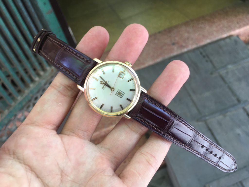 brown alligator usa watch strap for Omega